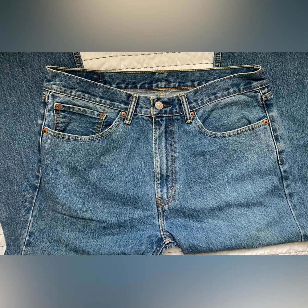 Levi’s Capri Jorts 505 36x30(22) hemmed Excellent Condition Cropped Denim - Picture 5 of 7